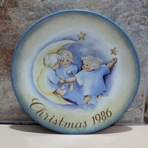 Schmid Hummel Christmas 1986 Tell The Heavens Decorative Wall Hanging Plate